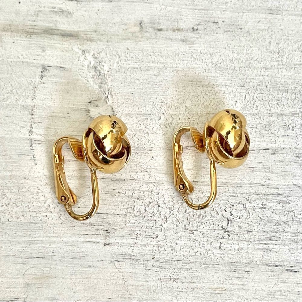 Gold tone knot clip on earrings - Picture 2 of 7